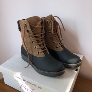 NWT Spring Boots